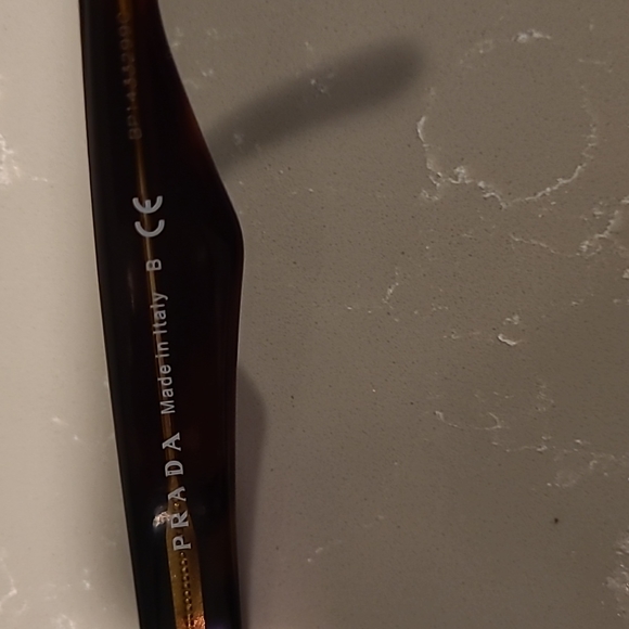 Tortoise Prada Glasses - Picture 4 of 5